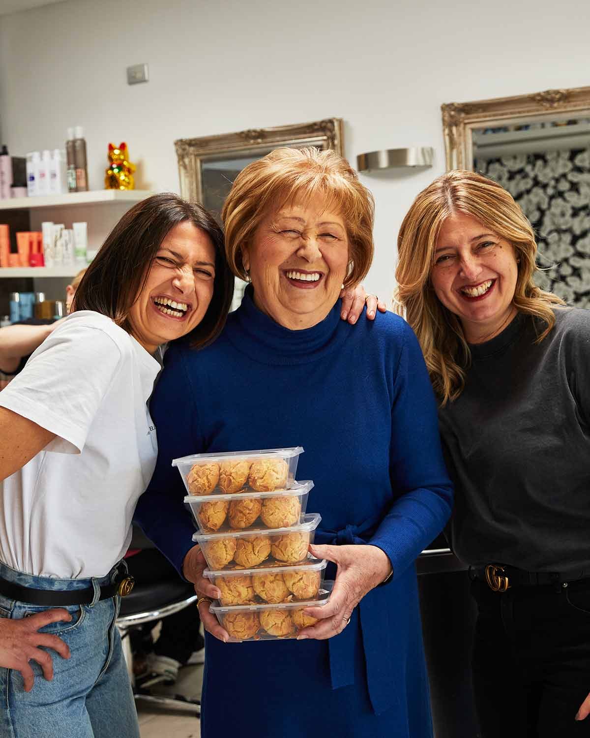 Irene Diane Angela-Deange Hair - Galletas griegas de Creta