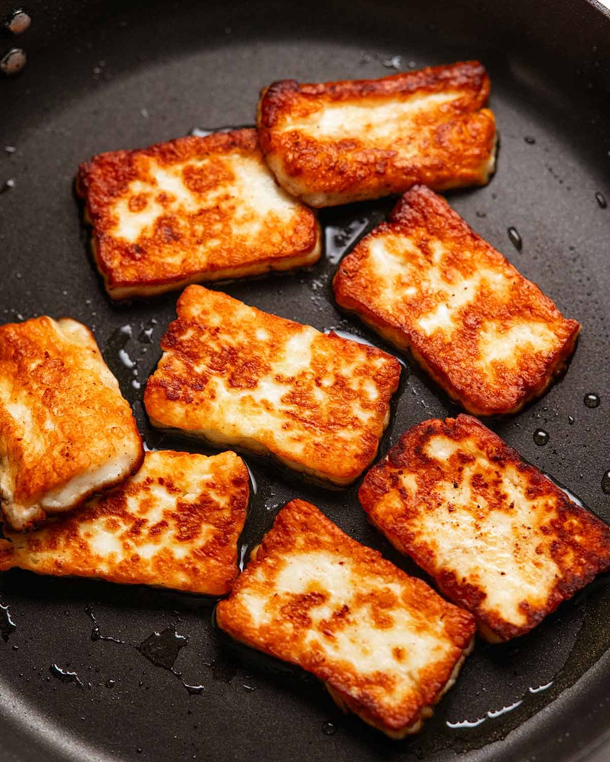 Halloumi frito dorado