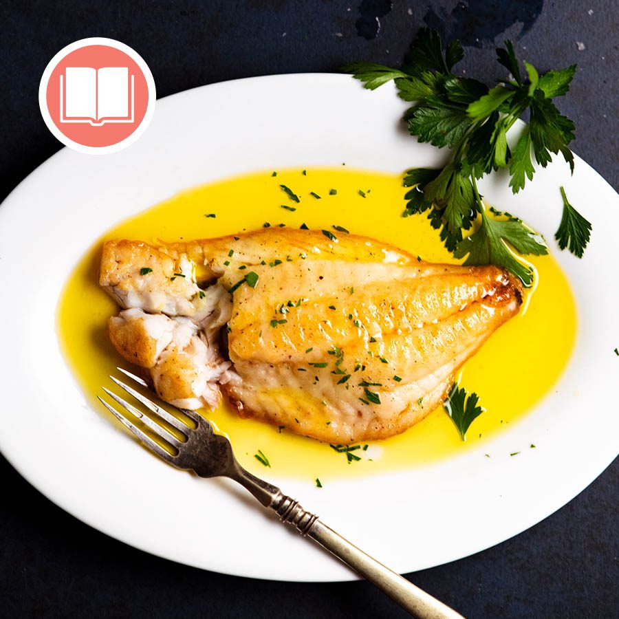 Redes de pescado con sartén