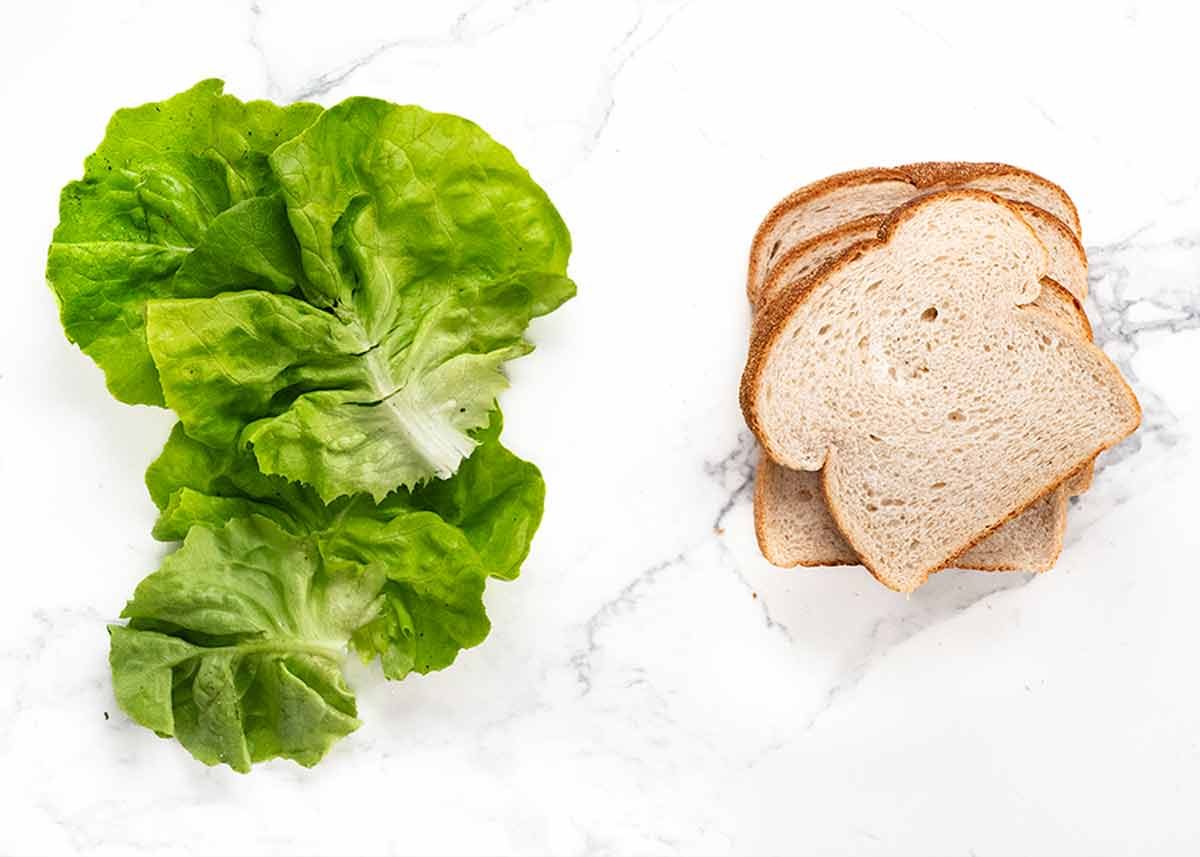Ingredientes de sándwich de atún